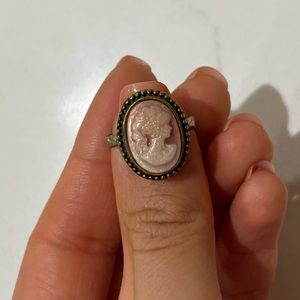 Brandy Melville Ring